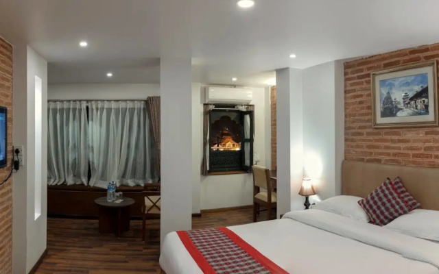 Kailash Kuti Inn