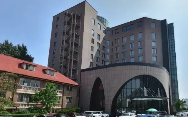 Yingkou International Hotel