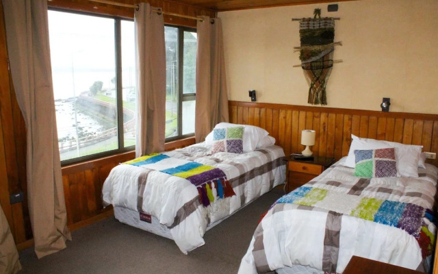 Amable Hotel Don Lucas