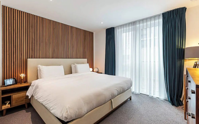 Beautiful Two Bed Property Near Whitechapel