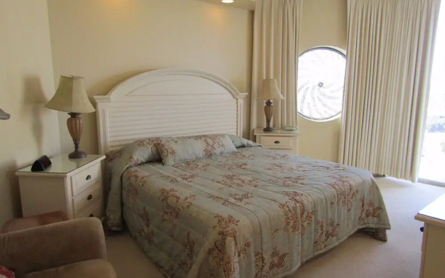 Surfside Resort