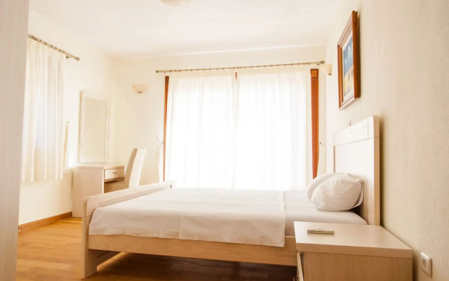 Pietra Mare Apartments