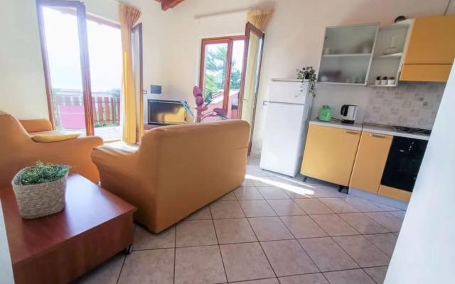 Residenza Agrifoglio 22611