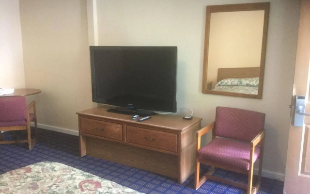 Budget Inn Express