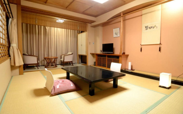 Inatori Toukai Hotel Yuen