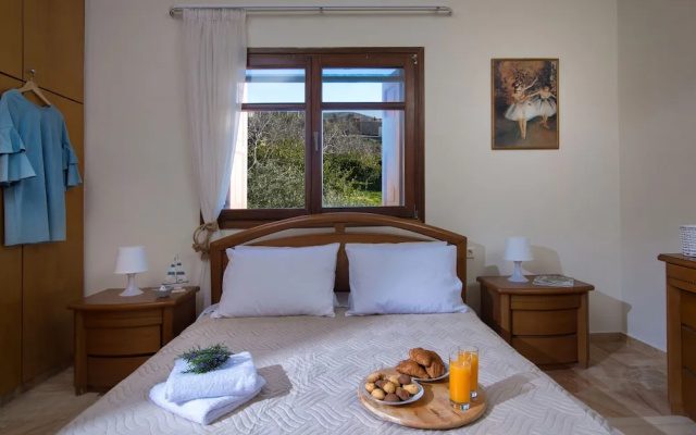 Oniropetra Luxury Suites