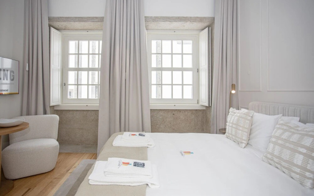 Liiiving - Clérigos Boutique Apartment 2T