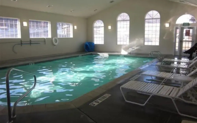 Wintergreen Condominiums