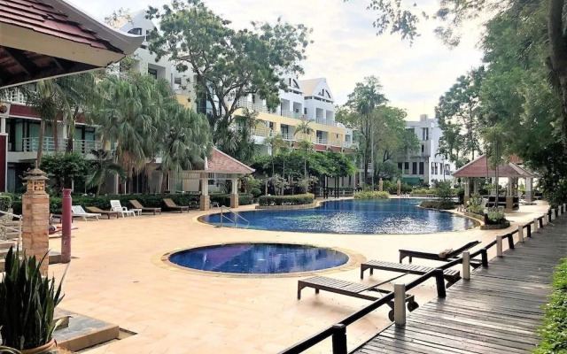 Metro Jomtien Condotel - Sleeps 2