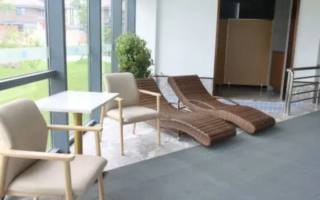 Jingzhou Yingcheng Livable Hotel