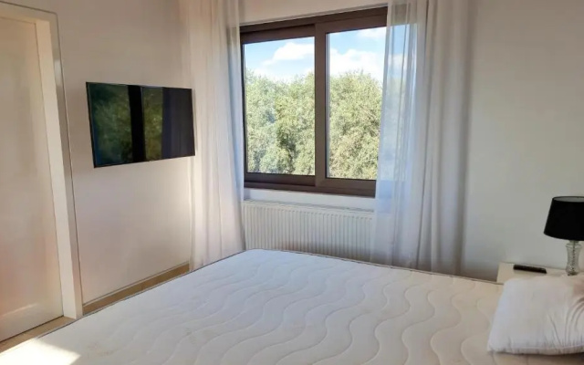 Leto 13 Villa