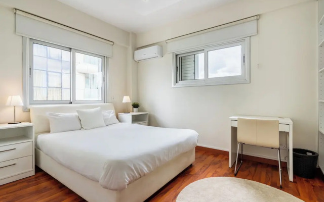 Elegant 1BR Apartment in Central Nicosia