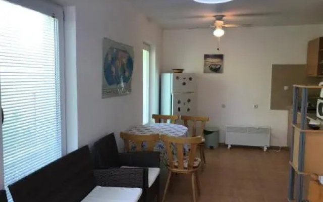 Vakancionna Studio
