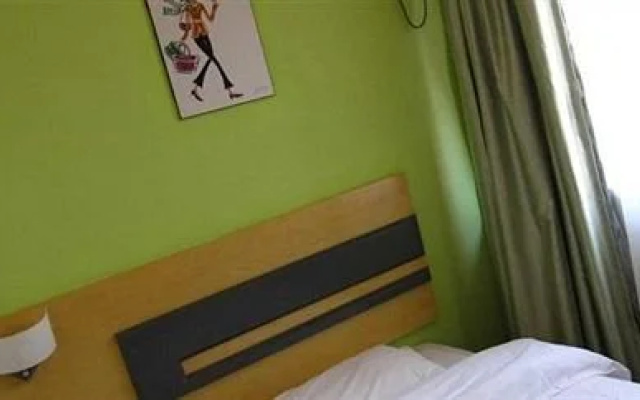 Citi Home Hotel (Hefei Pedestrian Street Dadongmen Subway Station)