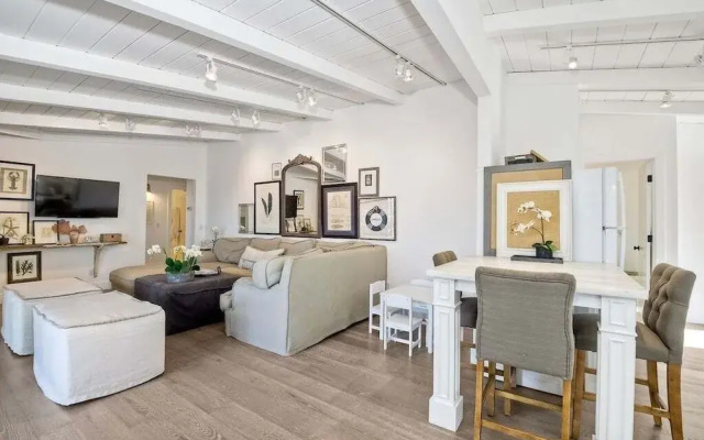 3690 Carlsbad Boulevard - Unit A