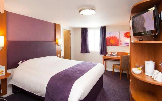 Premier Inn West Bromwich Central