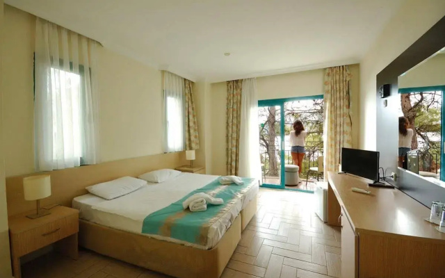 Monte Beach Resort