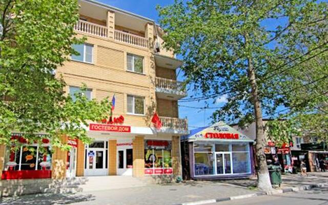 Гостиница Садко на Астраханской 9 в Анапе отзывы, цены и фото номеров - забронировать гостиницу Садко на Астраханской 9 онлайн Анапа вид на фасад