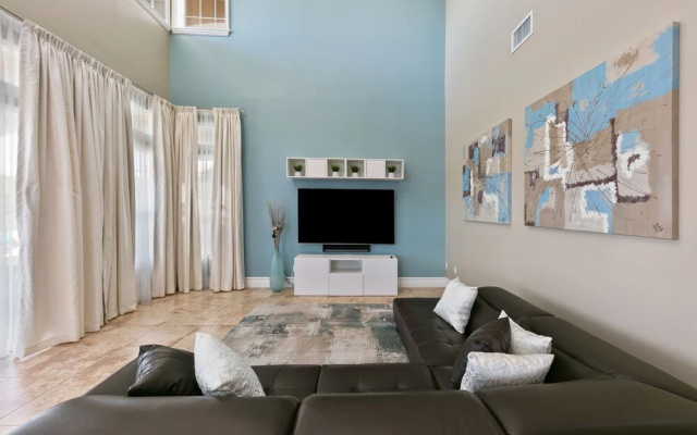 Rvh_364r Legends Luxe 5 Bedroom Home