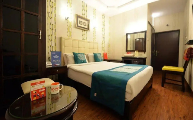 OYO Rooms Uttam Towers