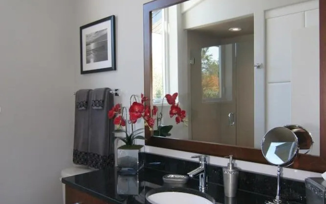 Landings Condos