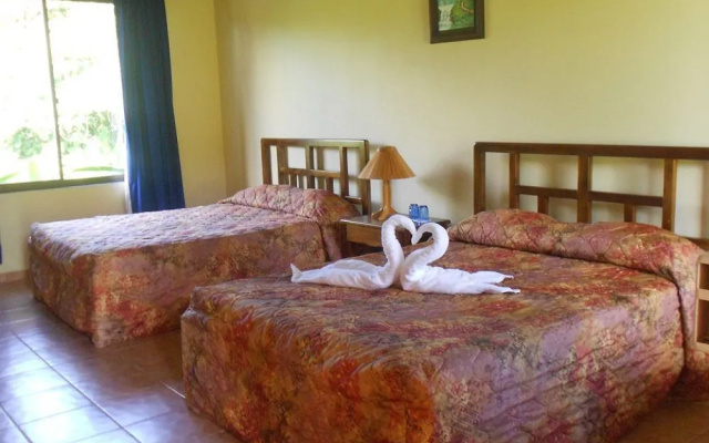 Erupciones Inn