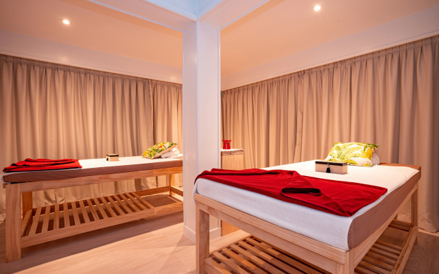 DoubleTree by Hilton Noumea Ilot Maitre Resort
