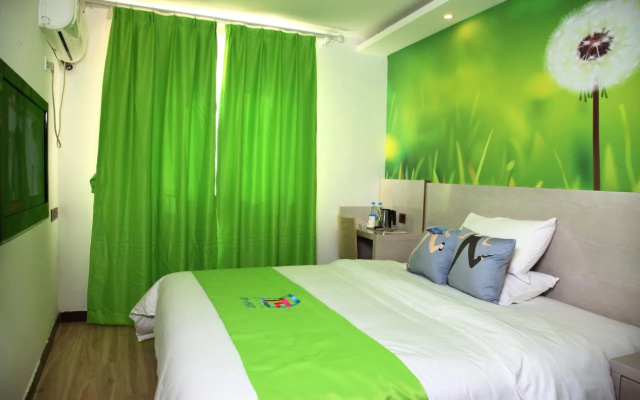Pai Hotel Beijing Huaxiang Bridge Guogong Zhuang Subway Station