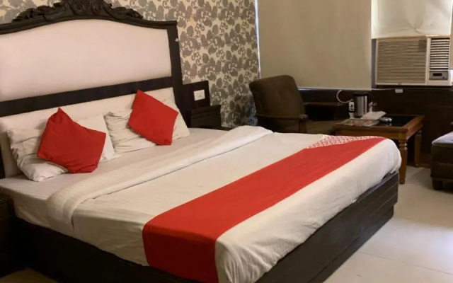 OYO Rooms Piccadily Chowk Sec 22 C Chandigarh
