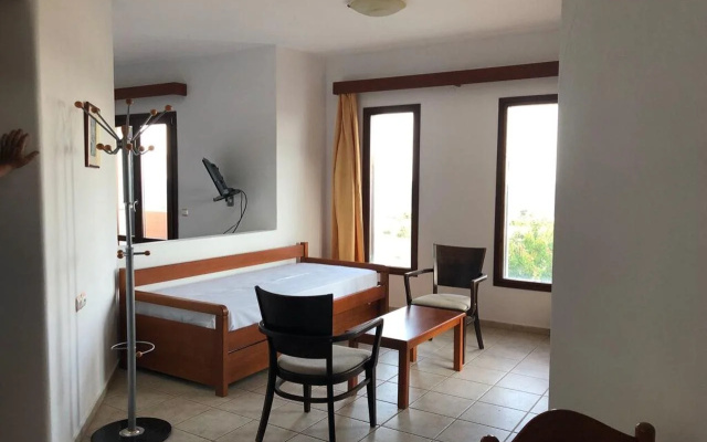 Kyma  Hotel