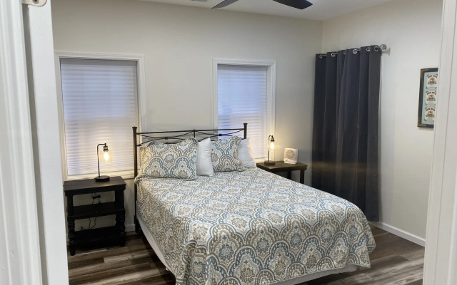 Hermann Crown Suites