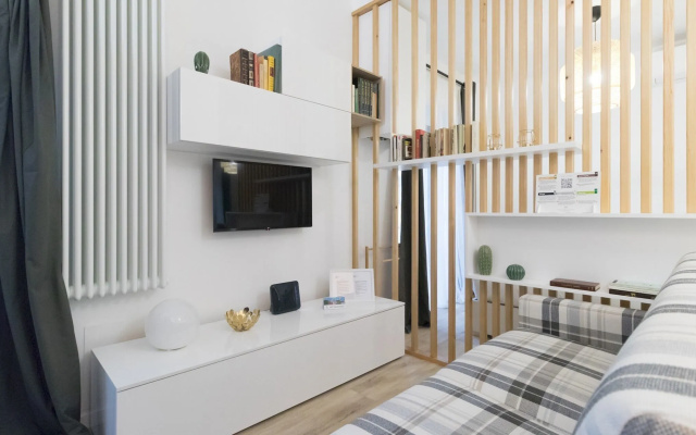 Cornalia8 Milan Apartment