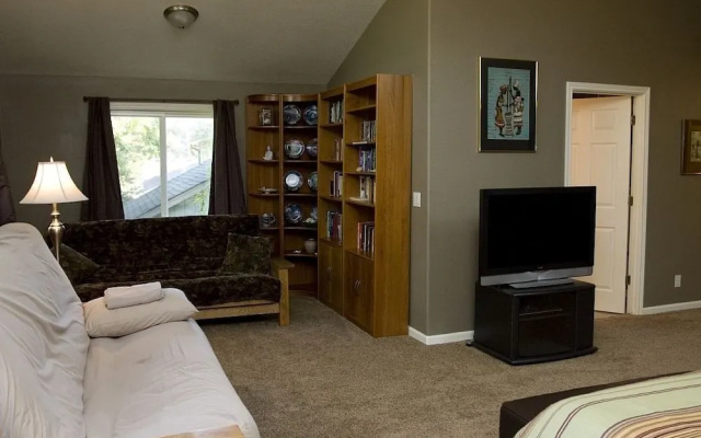 Lincoln City Beach Retreat