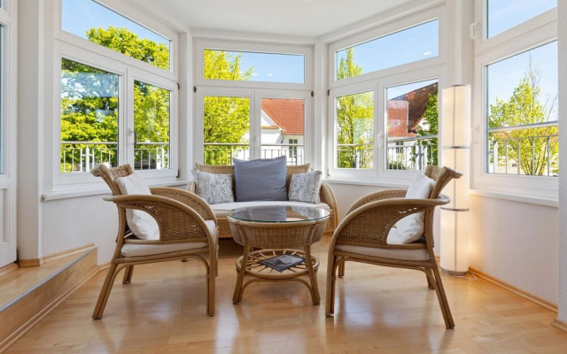 Lovely Apartment in Ostseebad Kühlungsborn with Balcony
