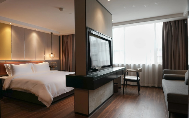 Paco Business Hotel Datang Metro Station