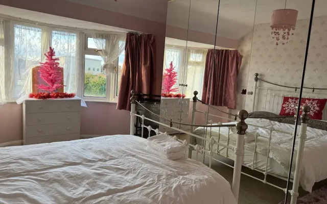 Oxford - Villa - Sleeps 8 - Garden - Parking