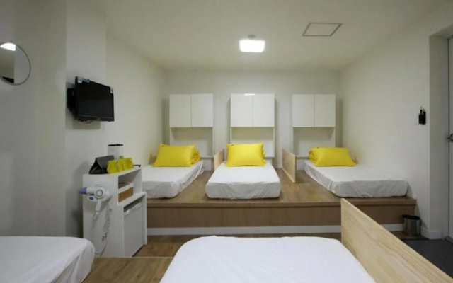 123 Hostel