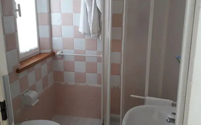 Hotel Lora