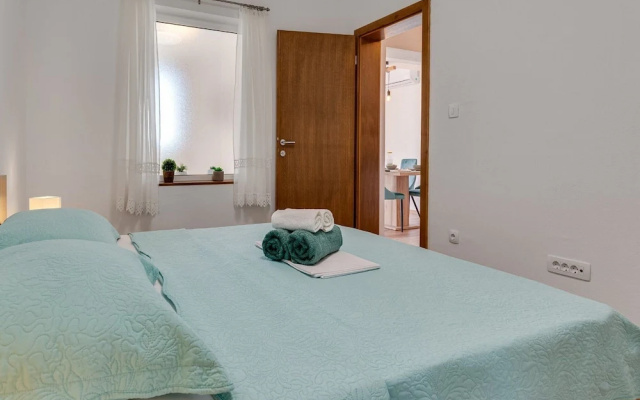 Rina Apartments