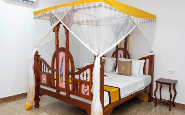 Zamu Beach Hotel