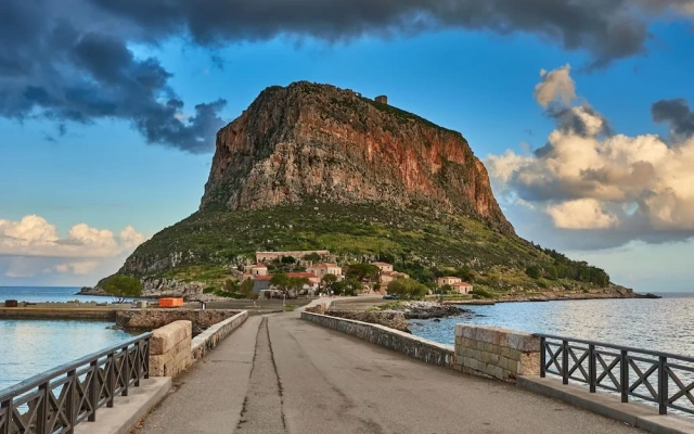 Cosmo Room 2 Seaside Retreat Monemvasia Castle