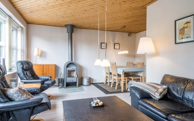 4 Person Holiday Home in Blavand