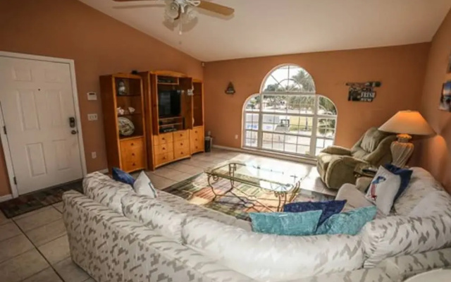 154 Connecticut Villa A