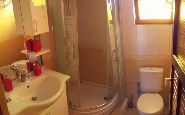 Bozcaada Pension Bag Evi