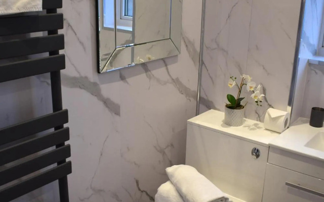 Kelpies Serviced Apartments- Russell