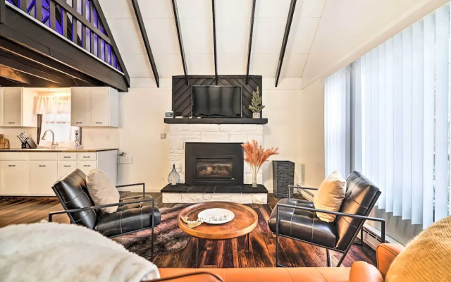Pet-friendly Cabin in Pocono Lake!