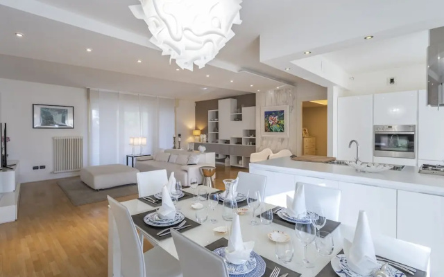 Teatro Nuovo Apartment with Free Parking