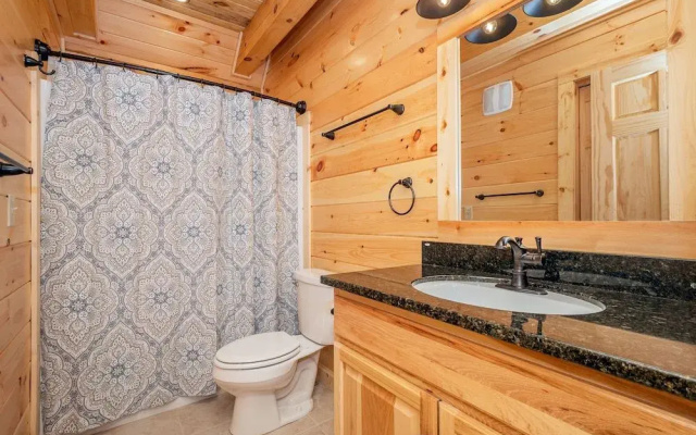 Wander Inn by Taylor Made Deep Creek