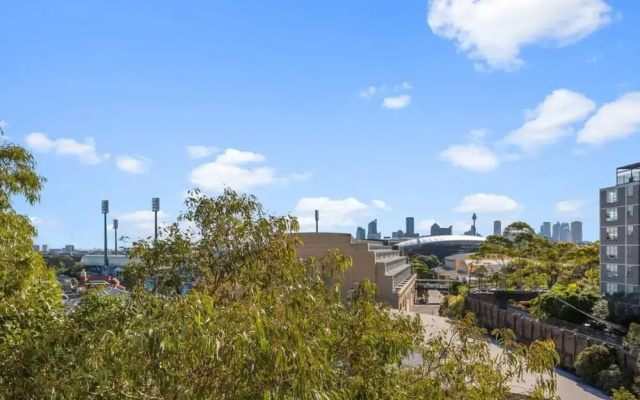 Prime Location 2-bed Apartment With Parking