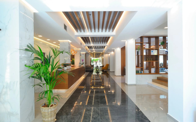 Atrium Ambiance Hotel